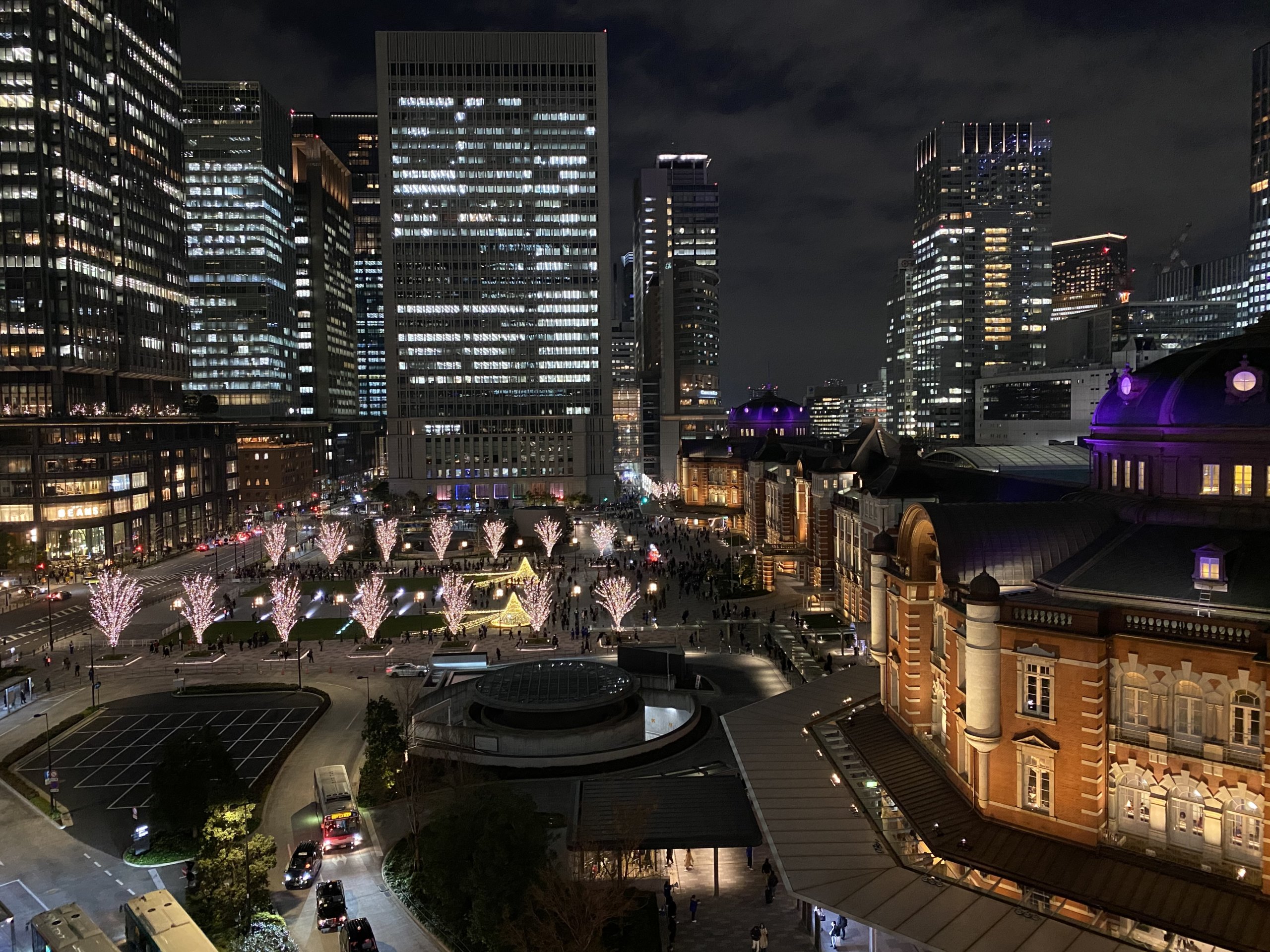 【写真比較】夜景・イルミネーションをスマホ11機種で撮り比べ┃東京駅編 part2
