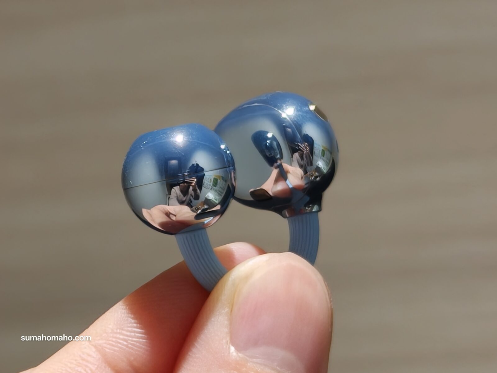 HUAWEI FreeClip 2 と FreeClip 並べて比較